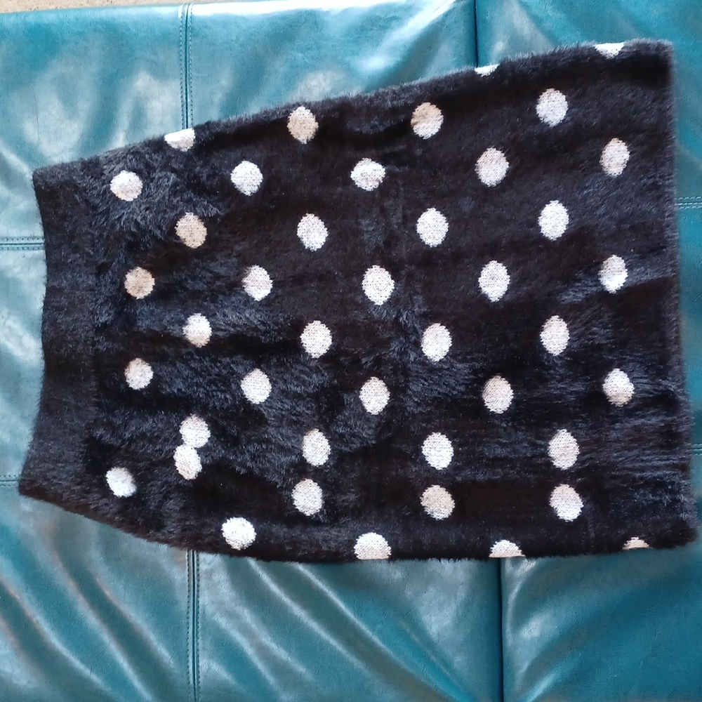 Shein fluffy polka dot skirt,Size L